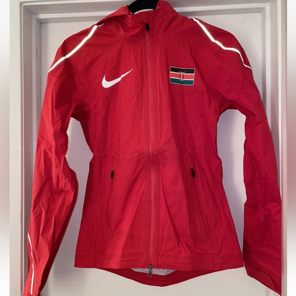 Nike Pro Elite Hypershield Storm Jacket Kenya Track & Field 801543-611 Women XS